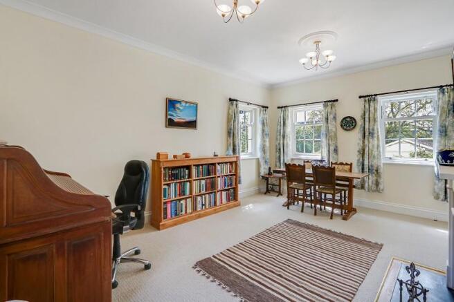 Annexe Sitting Room/Study