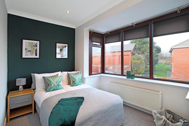 1 bed House Share to rent Image 6