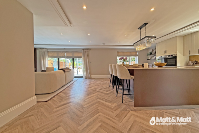 Finchampstead, Wokingham, Berkshire, RG40 photo 4
