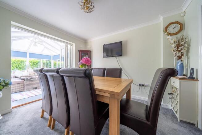 Dahn Drive, Ludlow photo 4