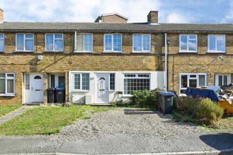 Spring Hills, Harlow