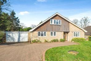 2, Woodlands Park, Tadworth KT20 7JL