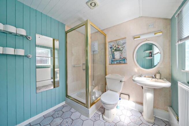 3 bed Semi-Detached for sale Image 6