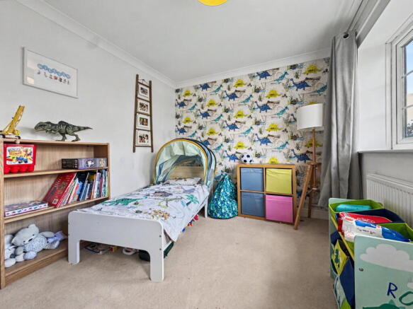 4 bed Detached for sale Image 10