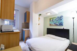 Basement Flat, 38, West Cromwell Road, London SW5 9QL
