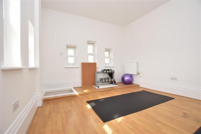 Loft Roof Used As Gym