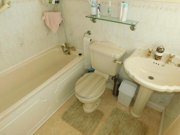 Photo 11