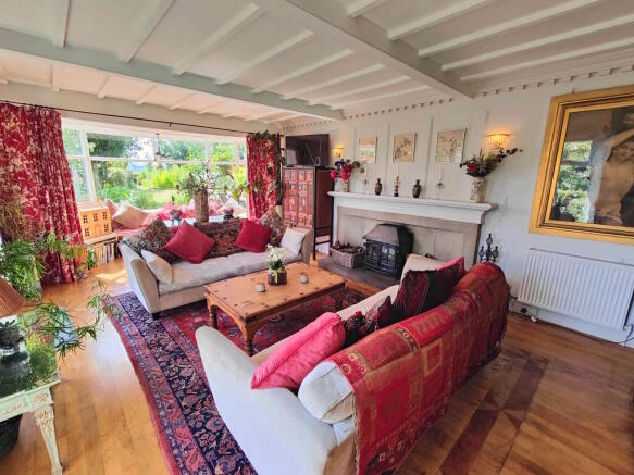 3 bed Detached for sale Image 4
