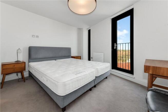 2 bed Apartment for sale Image 7