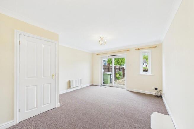 35 Esthwaite Green, Kendal, Cumbria, LA9 7RZ photo 4