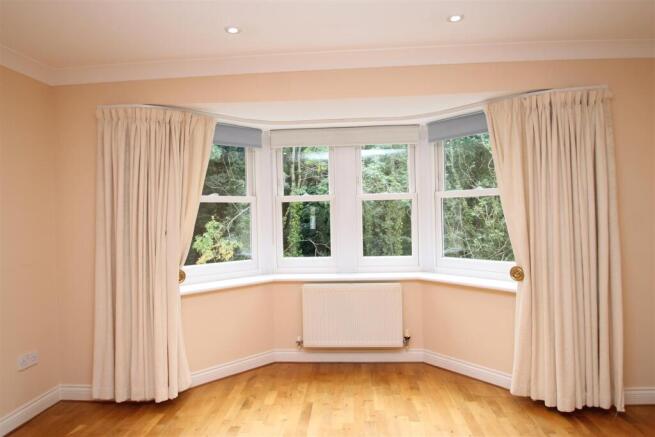 sitting room window.JPG