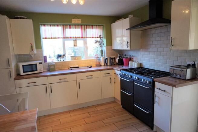 Kitchen / Diner