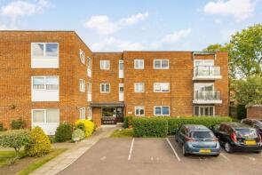 15, Kenlor Court, Heather Walk, Edgware HA8 9UJ