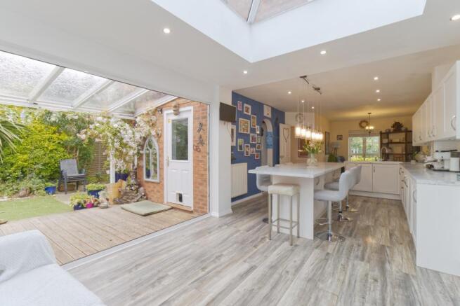 Kitchen 4