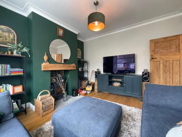 3 bed Semi-Detached for sale Image 5