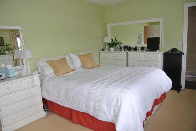 BED 1.JPG