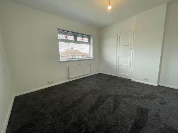 3 bed House to rent Image 5