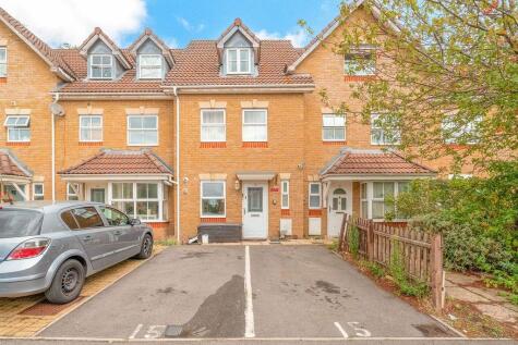 Arklay Close, Uxbridge, UB8