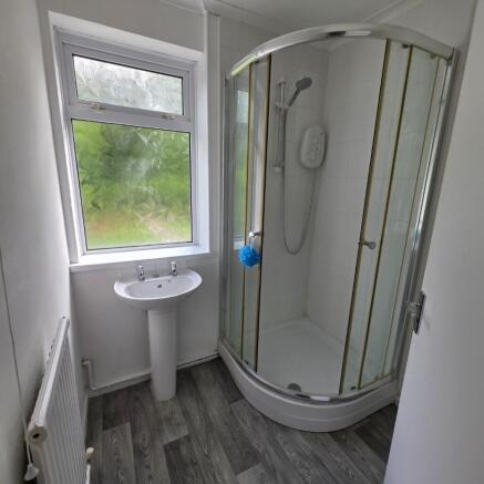 Waunscil Avenue, Bridgend – pohled 6