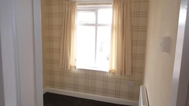 bedroom 3.JPG