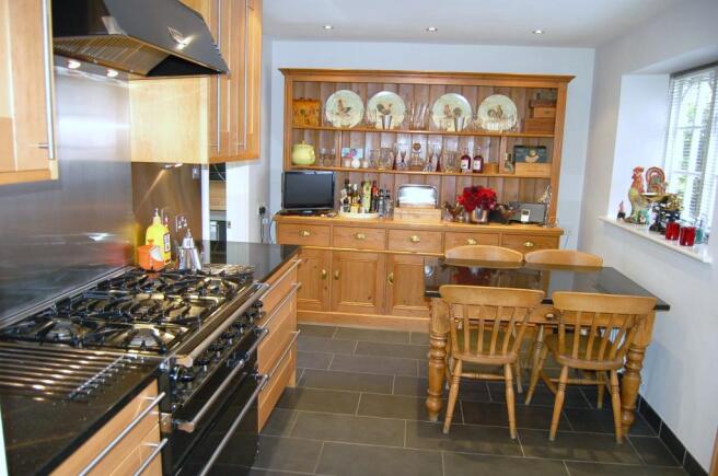 Kitchen/ breakfast