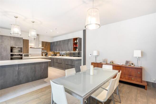 Kitchen/Dining