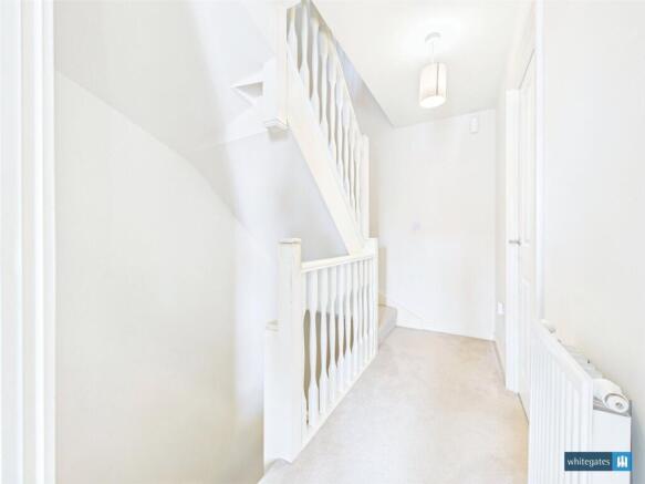 4 bed Town House for sale Image 10