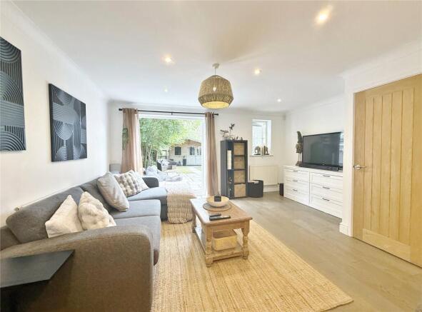 Albion Way, Verwood, Dorset, BH31 photo 4