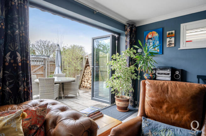 664ddb12-c6c3-4f1...