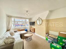 170, Darkes Lane, Potters Bar EN6 1AF