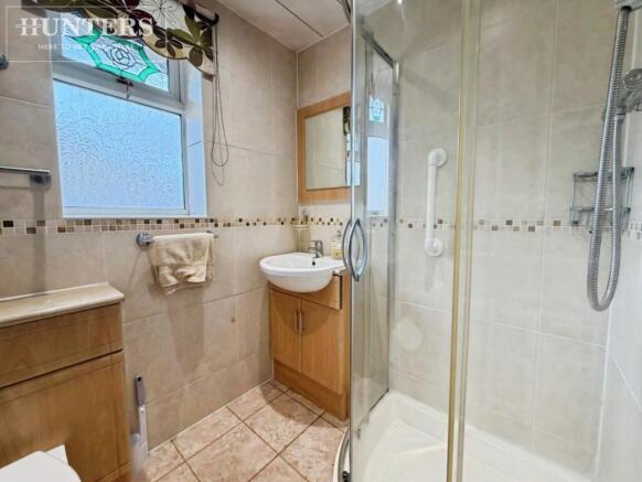 2 bed Detached Bungalow for sale Image 9