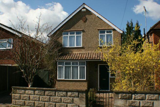 FRONT GARDEN