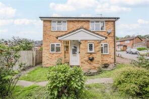 102, Marshalls Close, New Southgate, London N11 1TG
