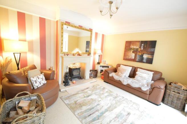 Reception/TV room