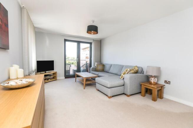 Lounge with Dining A