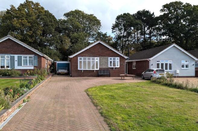 3-bed detached on Argyle Crescent, Fareham, £375,000
