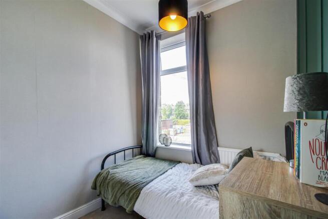 2 bed Terraced for sale Image 9