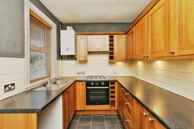 5 bed Terraced for sale Image 8