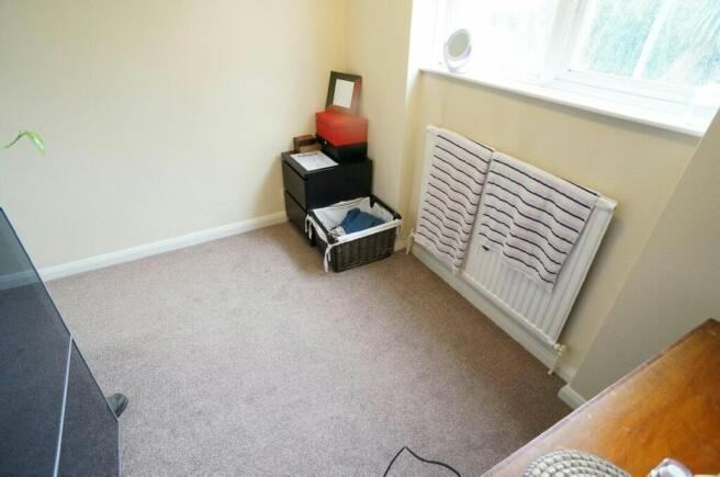 2nd Photo of Bed 2