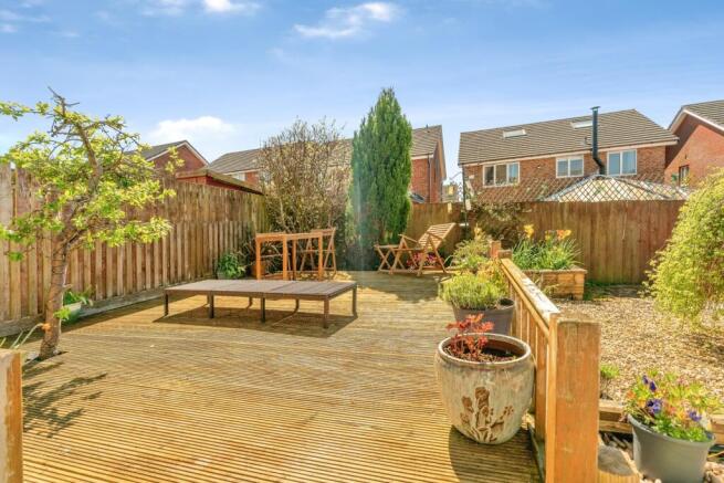 4 bed Detached for sale Image 4
