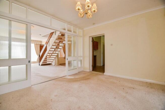 4 bed Detached for sale Image 4