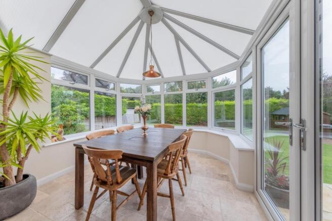Dining/Garden Room