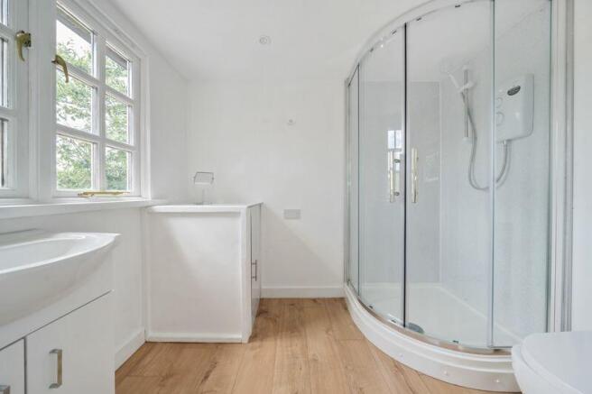 Annexe Shower Room