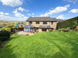 44 Pen Y Bryn, Duke Wood Road, Clayton West, Huddersfield HD8 9HF