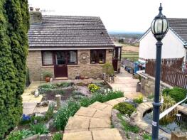 9, Ingleborough Park Drive, Ingleton LA6 3AJ