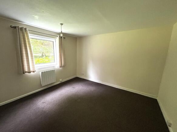 1 bed Flat to rent Image 6