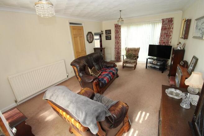 4 bed Detached for sale Image 4