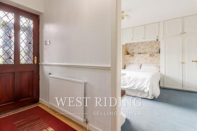 Lyndon Close, Scouthead, Saddleworth, OL4 4AN photo 4