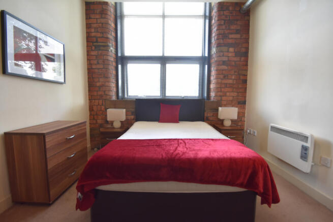 1 bed Apartment to rent Image 4