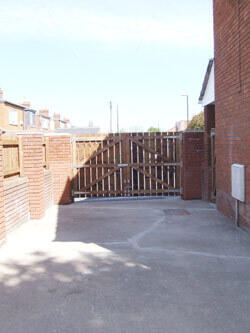 Photo 34